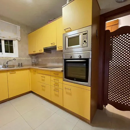 Eslanzarote Sheila House, Super Wifi, Air Conditioner, Center Holiday home Tias